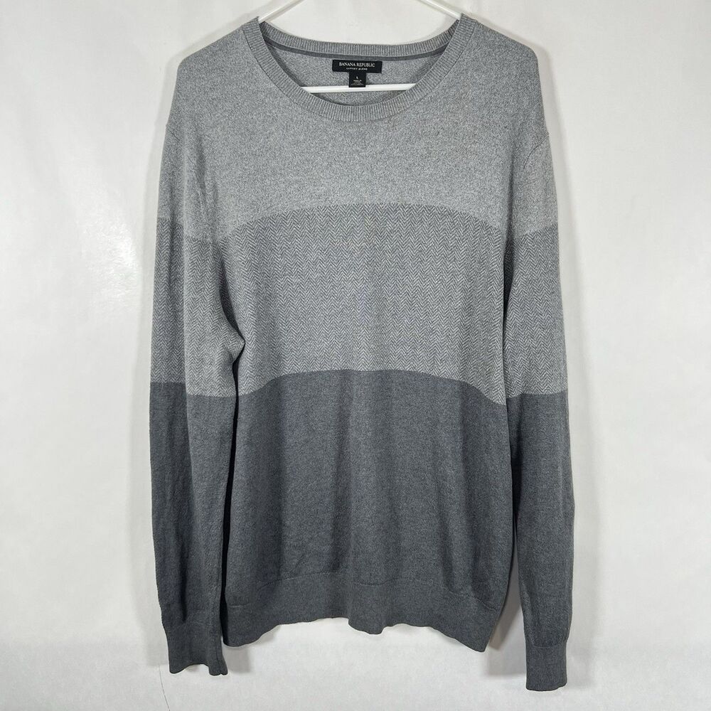 Banana Republic Luxury Blend Crewneck Sweater Mens Size Large Gray Silk Cashmere